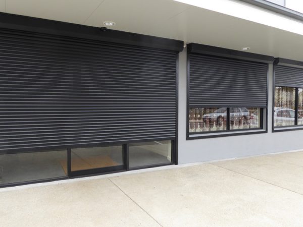 Showroom Shutter Mobile Garage Showroom to your home BnD to You